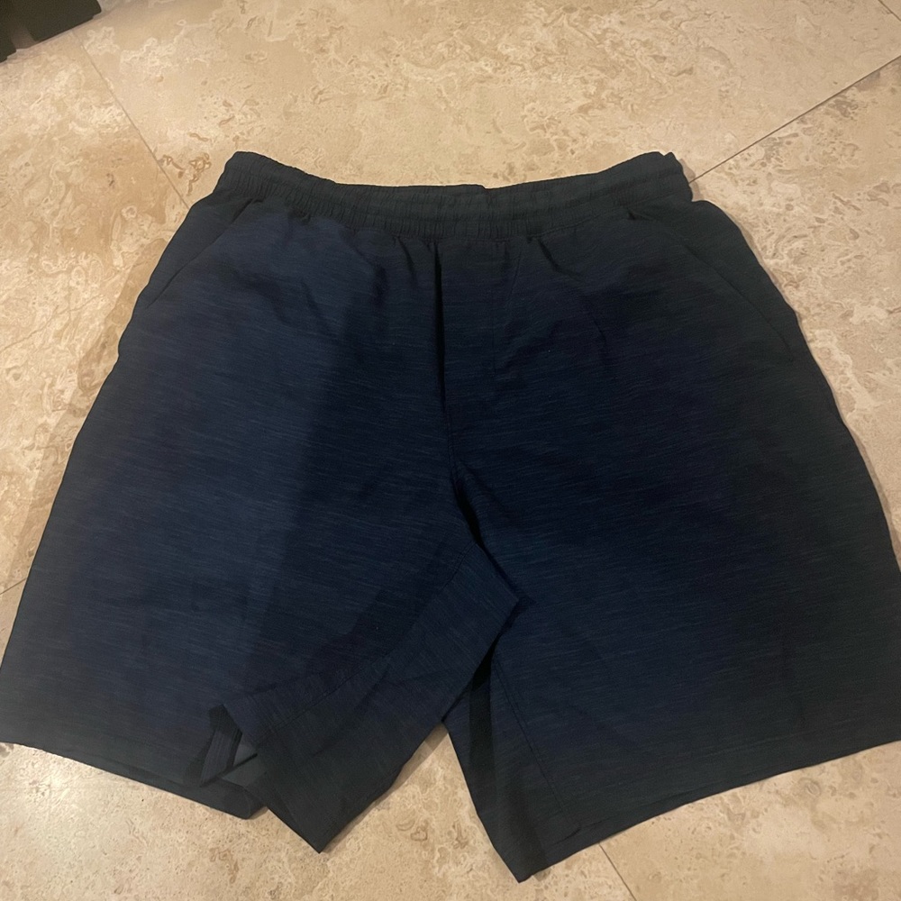 Men’s blue lululemon shorts